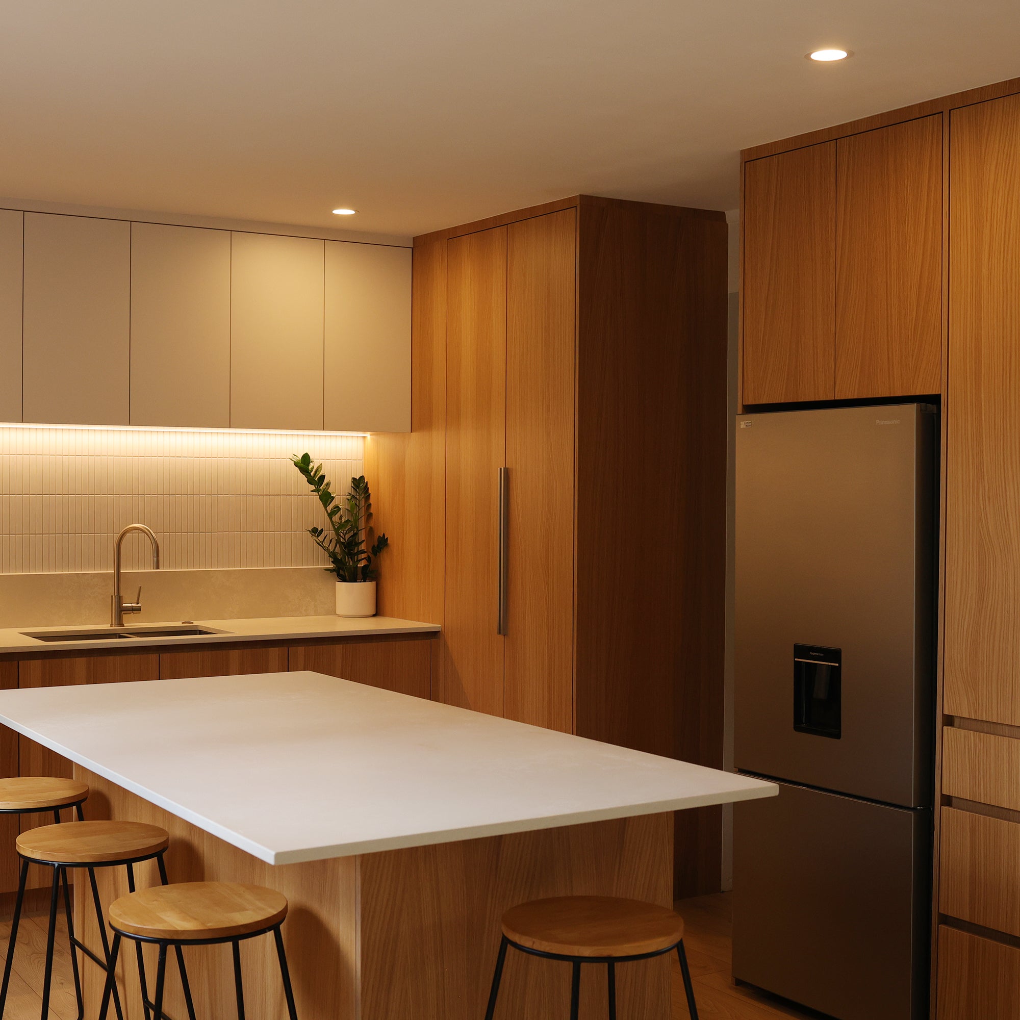 EMERSON KITCHEN – Mood