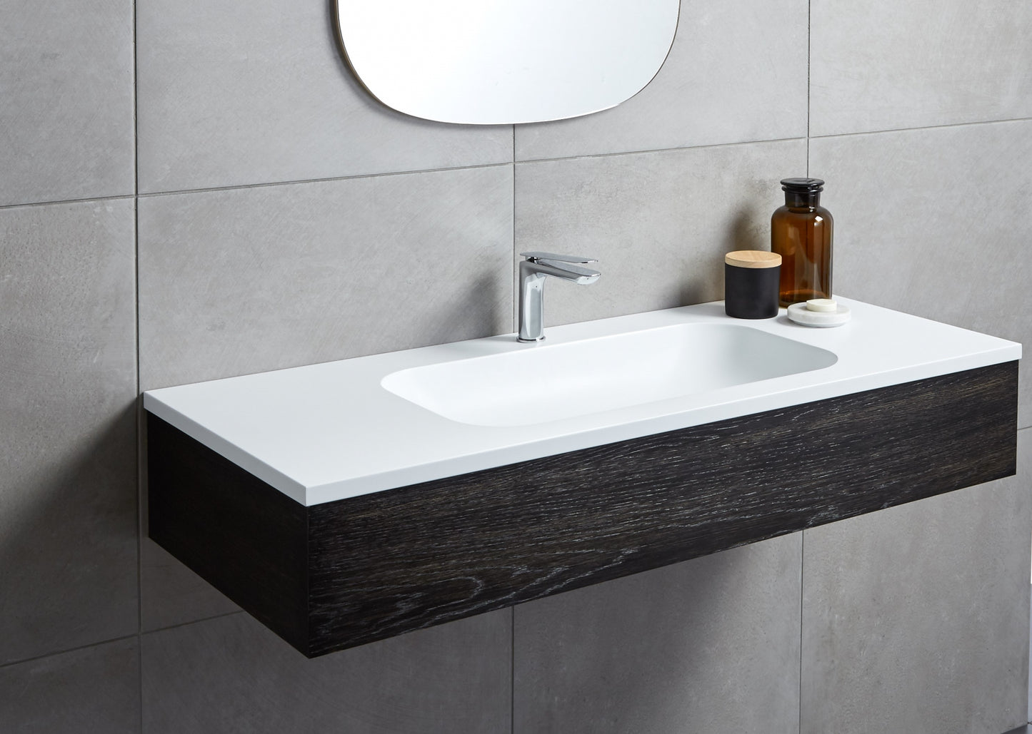 Corian Solid Surface Matt White 12mm Custom Vanity Top with Single Rectangular Bowl